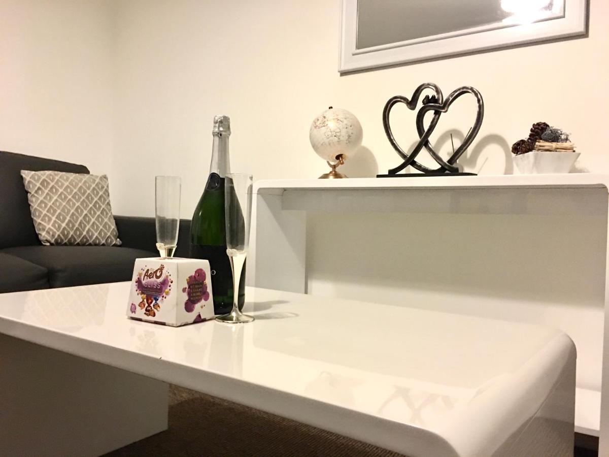 Central Spacious 2 Bedroom By Union Square Free Parking Абърдийн Екстериор снимка