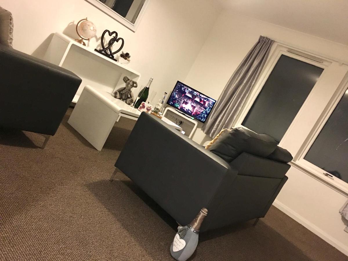 Central Spacious 2 Bedroom By Union Square Free Parking Абърдийн Екстериор снимка